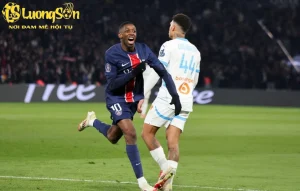 Dembele thể hiện phong độ chói sáng trong màu áo PSG